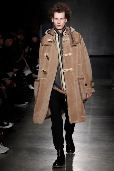 Look 30